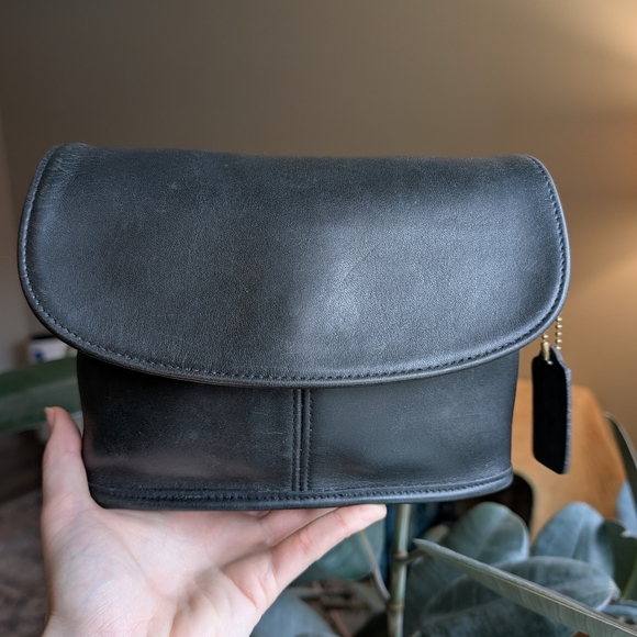 🐎 Coach '98 Black Equestrian Small Flap - 9801 🐎 - Picture 2 of 9